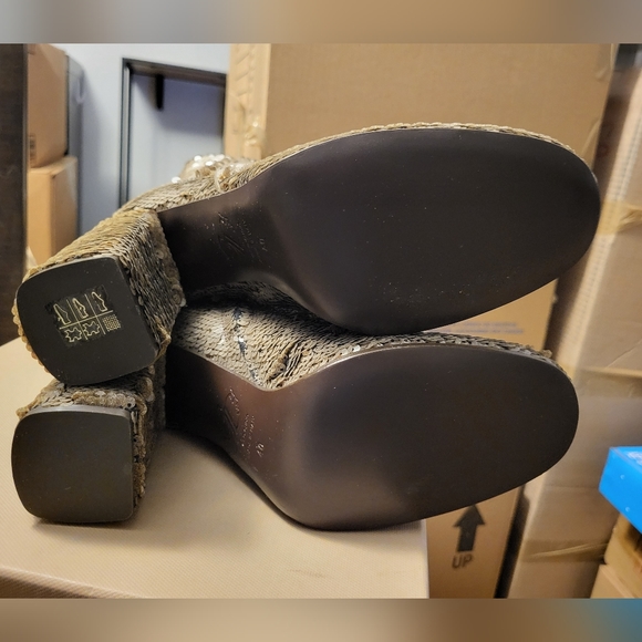 Ganor Dominic, new in box - Picture 5 of 5